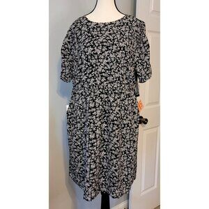NEW Torrid Kristy Ditsy Floral Short Sleeve Mini Dress Cutout Plus 1X 14/16